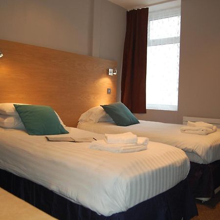 The Dragonfly Bed & Breakfast Blackpool Exterior foto